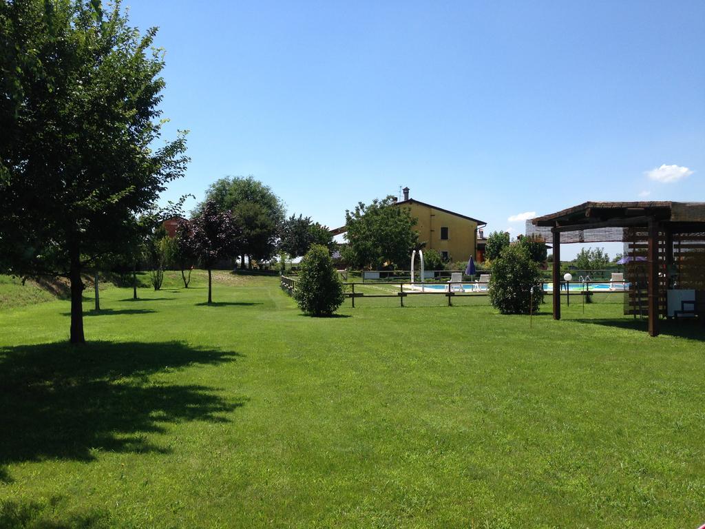 Agriturismo Trebis Volta Mantovana Luaran gambar