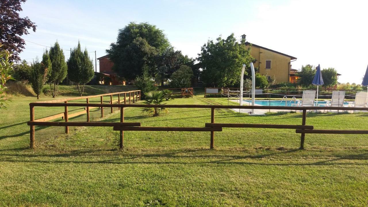 Agriturismo Trebis Volta Mantovana Luaran gambar
