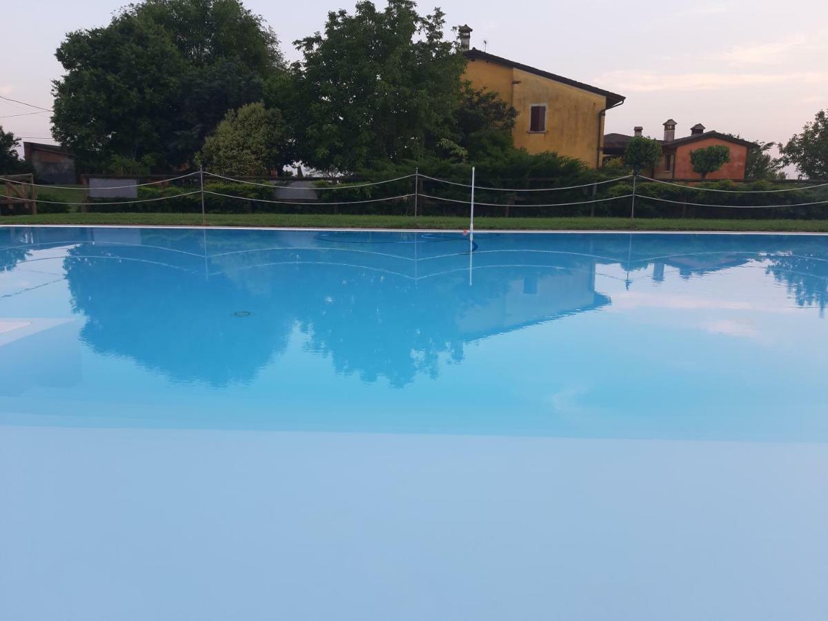 Agriturismo Trebis Volta Mantovana Luaran gambar